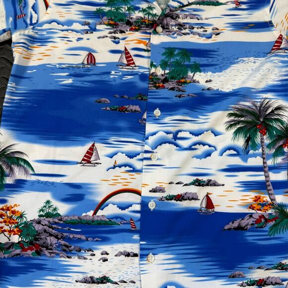 Design in Italy, Hawaiian Style Men's Shirt, Multi Color Size Small Dry Clean - Picture 3 of 8